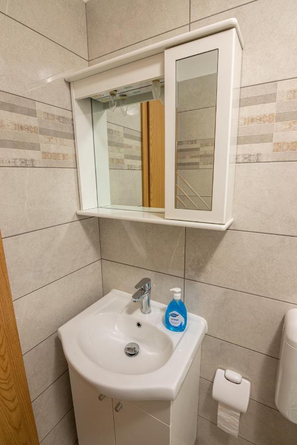 Appartement Gina à Rijeka Extérieur photo